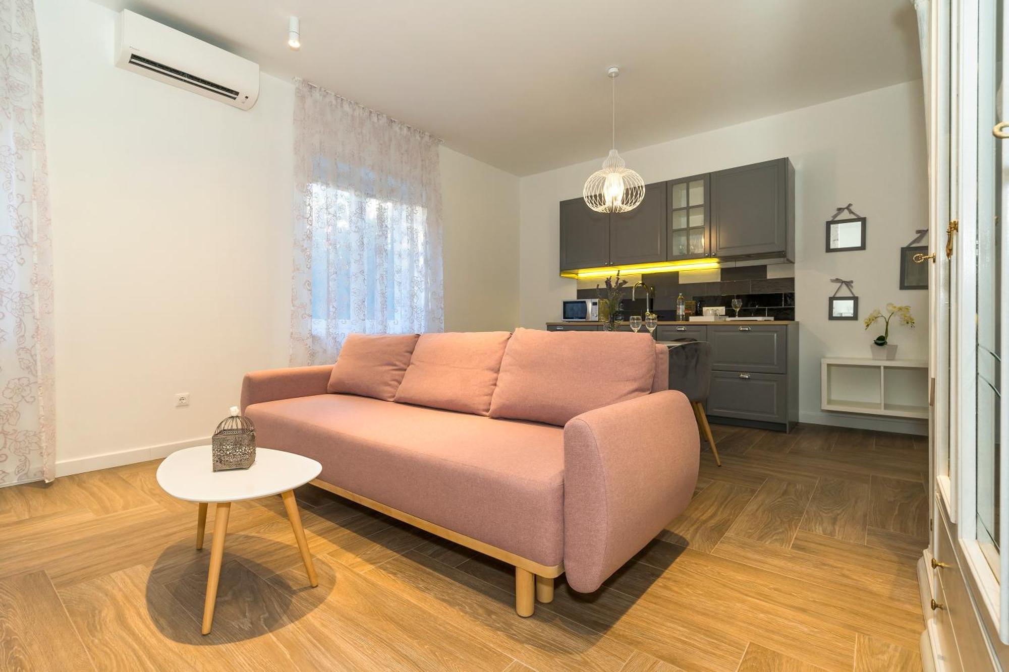 Studio Apartments Marcel Split Kültér fotó