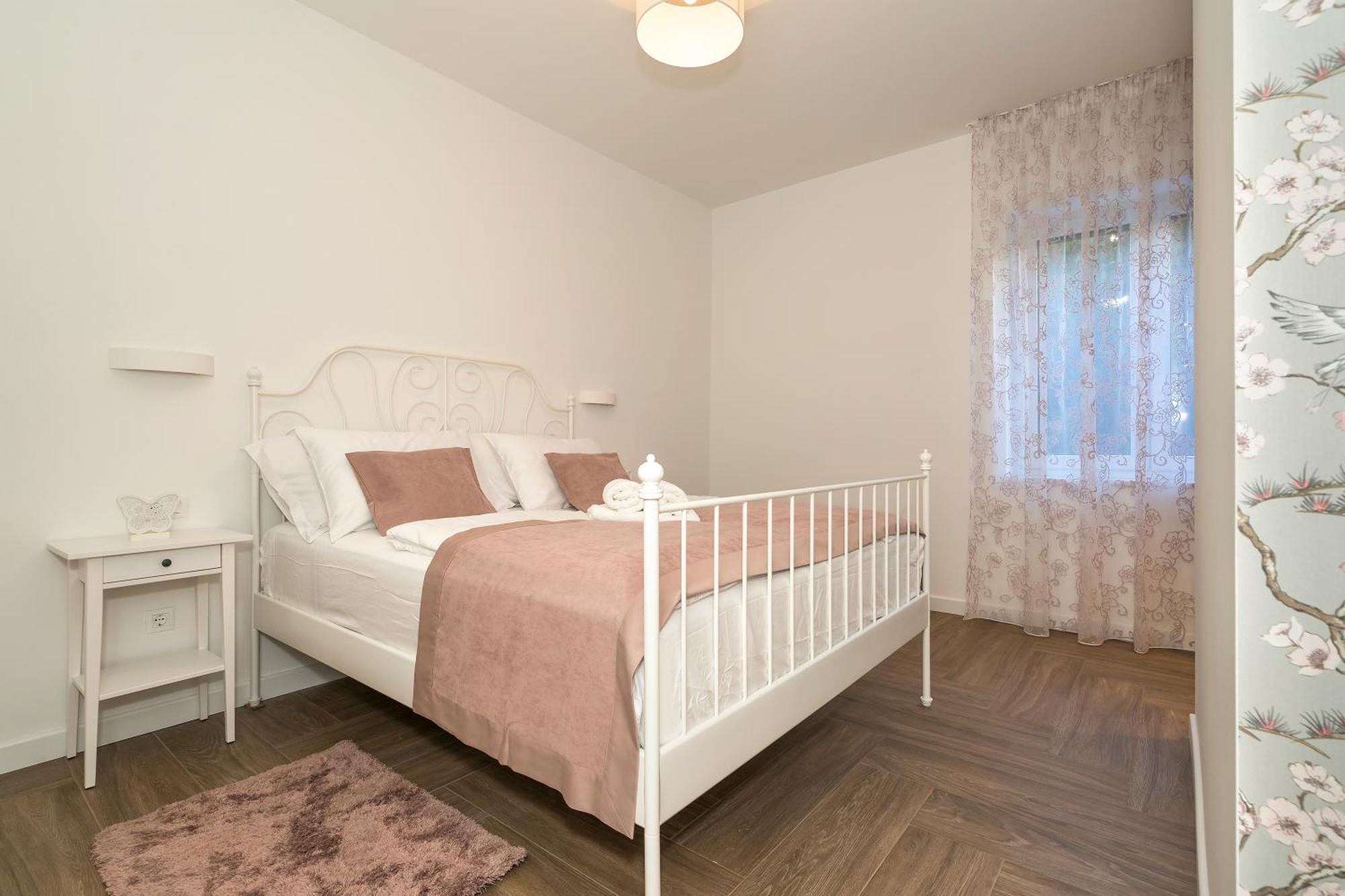 Studio Apartments Marcel Split Kültér fotó