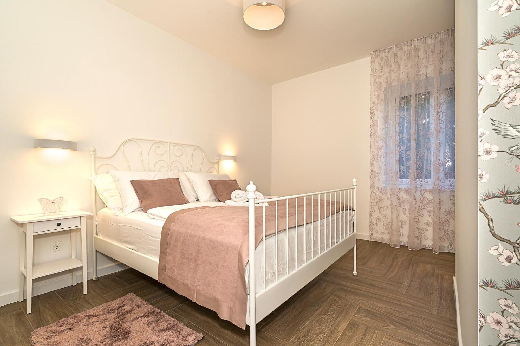 Studio Apartments Marcel Split Kültér fotó